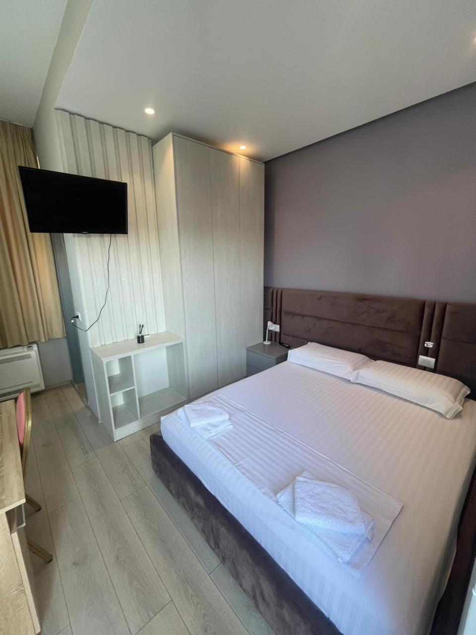 Alb Apartments 地拉那 外观 照片